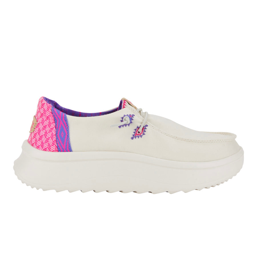 Wendy Peak Chambray Woven – White/Pink - Image 8